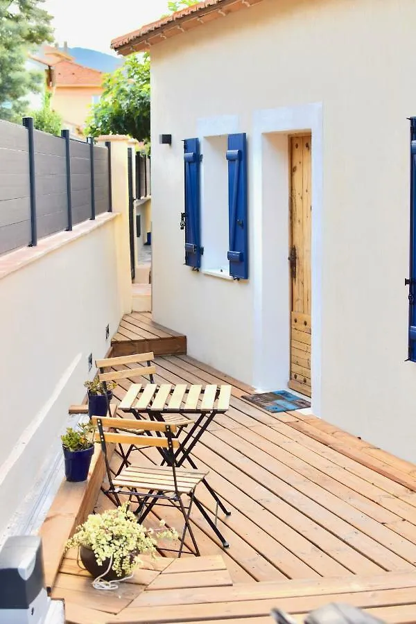 Charmante maison centre-ville Sainte-Maxime, plages à 2 pas Hébergement de vacances